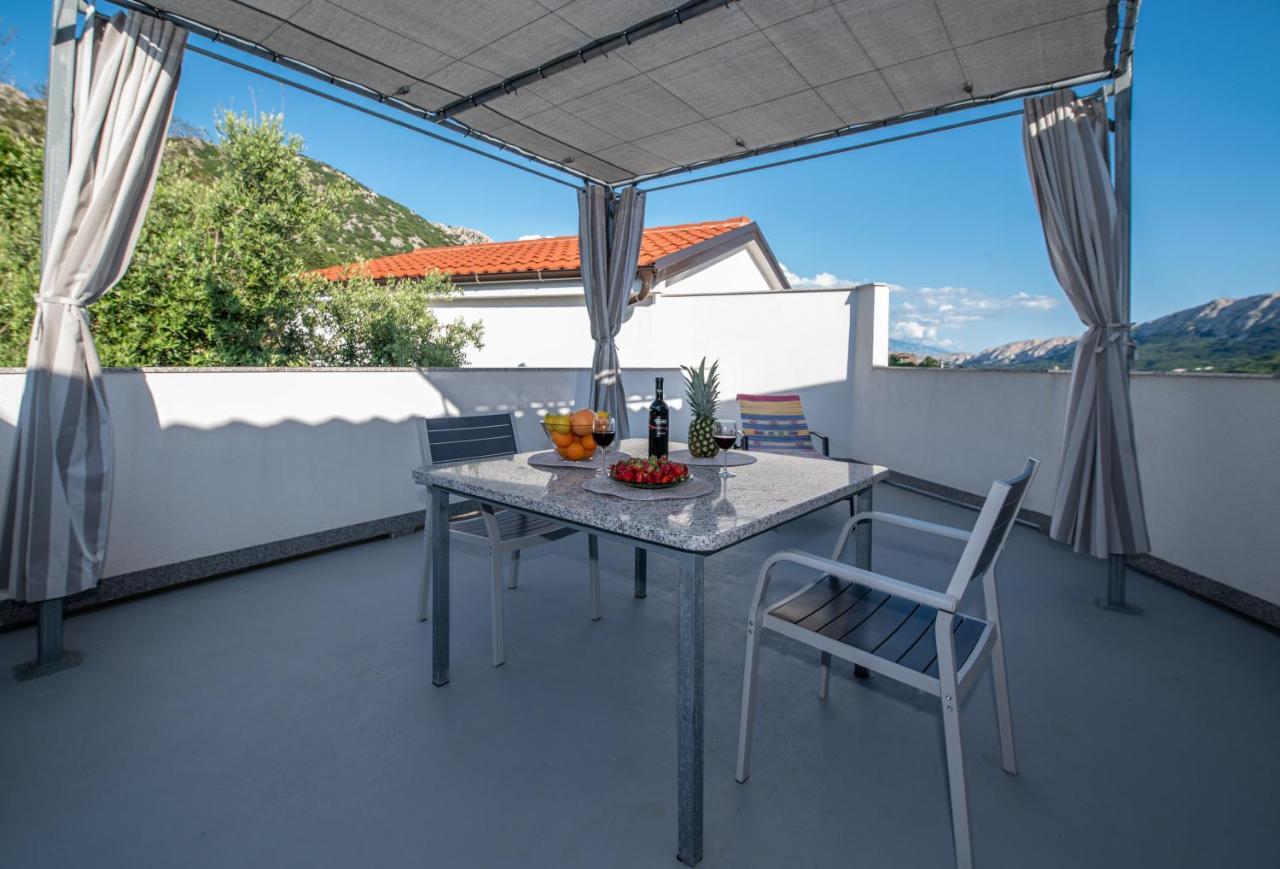 Villa Carmen Draga Bascanska ภายนอก รูปภาพ