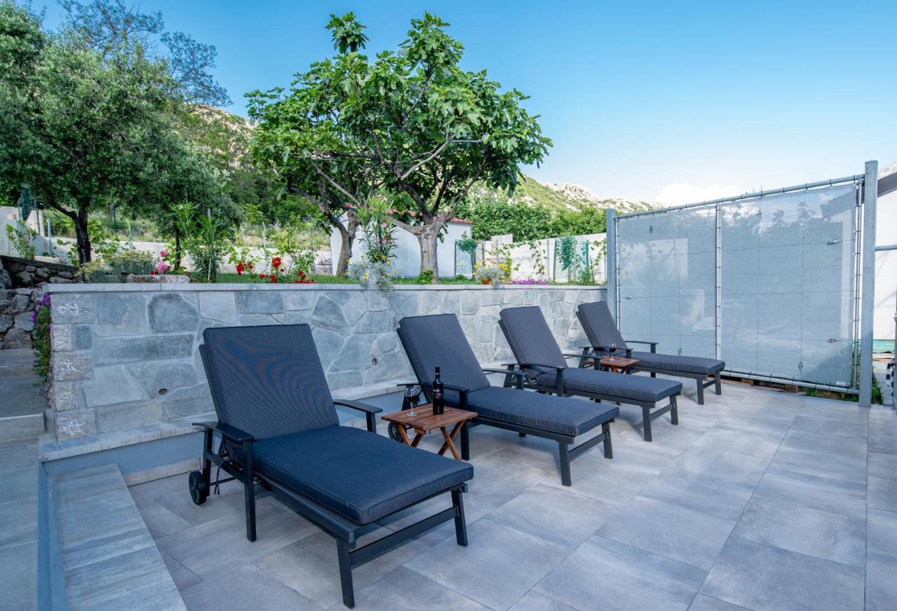 Villa Carmen Draga Bascanska ภายนอก รูปภาพ